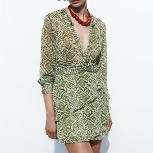 Green Chiffon Printed Long Sleeve‎ Dress